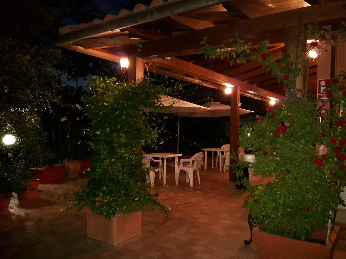 코시냐노 La Casa In Campagna B&B 외부 사진
